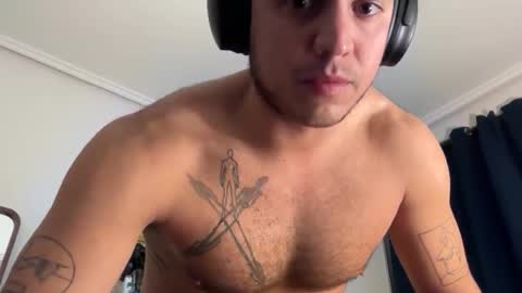 Snapshot of settembrinigianmarco chatting on 10.11.25 pirata1905 online show from 10.11.25