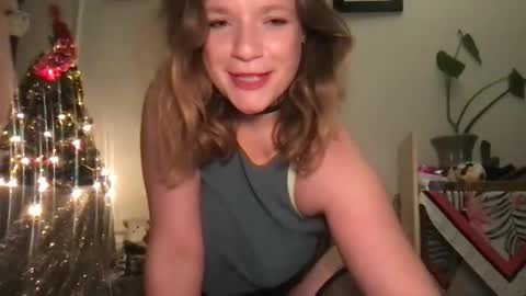 seturselfonfyre online show from 12.04.25