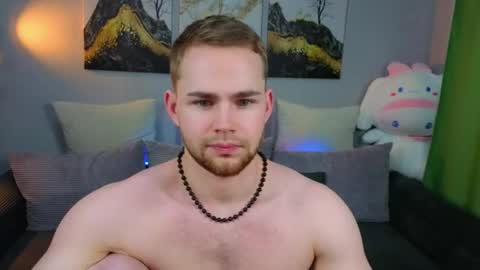 Snapshot of sevans14 chatting on 04.21.26 SevanS14 online show from 04.21.26