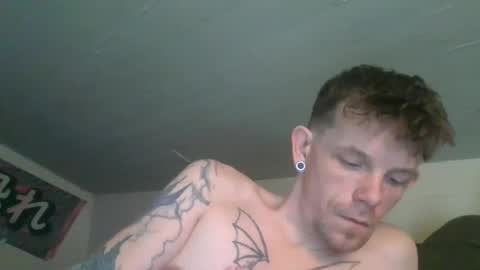 Snapshot of seveninchez chatting on 02.23.25 SevenIncheZ online show from 02.23.25