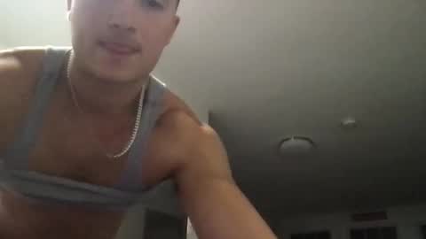 seveninchsteve_ online show from 12.12.24