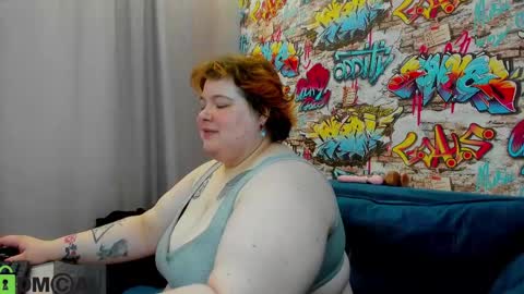 Snapshot of sew_sunny chatting on 05.05.26 Sew online show from 05.05.26