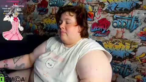 Snapshot of sew_sunny chatting on 06.29.26 Sew online show from 06.29.26