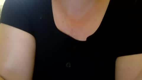 Snapshot of sex451230247777 chatting on 06.14.26 sex451230247777 online show from 06.14.26