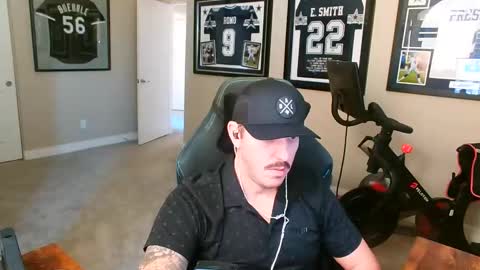 Snapshot of sex_l0v3r chatting on 12.02.24 sex_l0v3r online show from 12.02.24