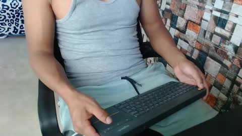 arnold online show from 11.21.25