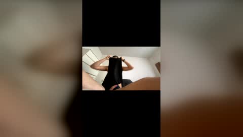 Snapshot of sexdgh chatting on 12.18.25 sexdgh online show from 12.18.25