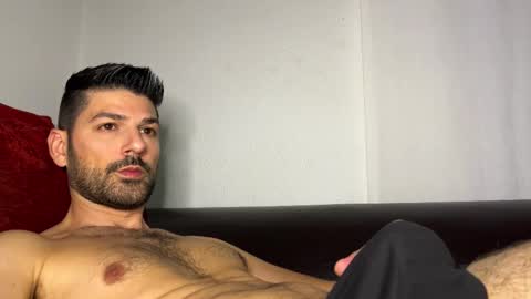 Lucenzo  online show from 11.04.25