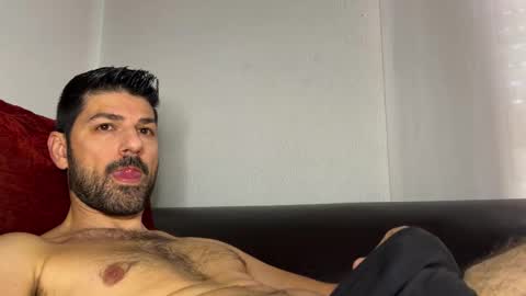 Lucenzo  online show from 11.25.25