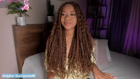 Snapshot of sexicanela99 chatting on 04.27.26 ... Camila ... online show from 04.27.26