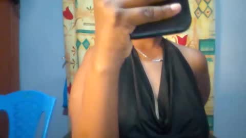 Snapshot of sexie_love chatting on 02.16.26 Nancy online show from 02.16.26