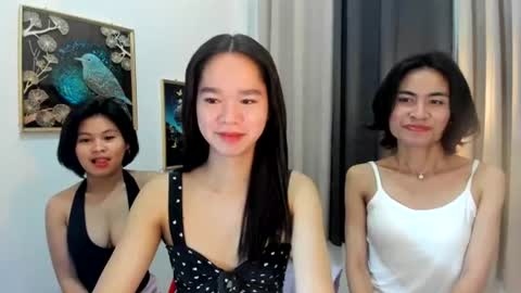 Snapshot of sexiestlara chatting on 06.17.26 lara online show from 06.17.26