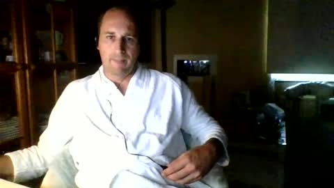 Snapshot of sexlobo1 chatting on 06.18.26 Sexlobo online show from 06.18.26