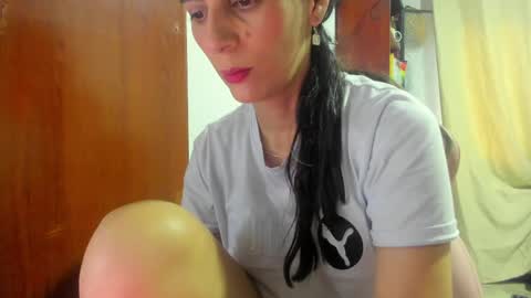 Snapshot of sexmilkdirty chatting on 05.21.26 sexmilkdirty online show from 05.21.26
