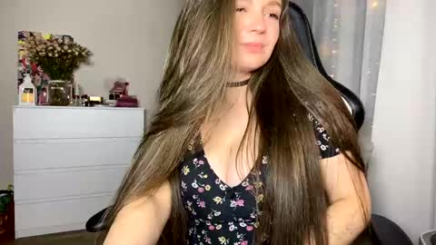 My name is Mia whats yours online show from 01.19.25