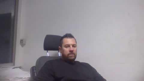 Snapshot of sexoatope79 chatting on 01.26.25 sexoatope79 online show from 01.26.25