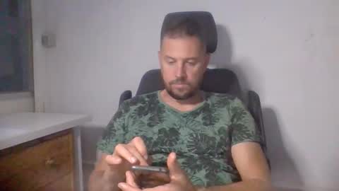 Snapshot of sexoatope79 chatting on 10.05.25 sexoatope79 online show from 10.05.25