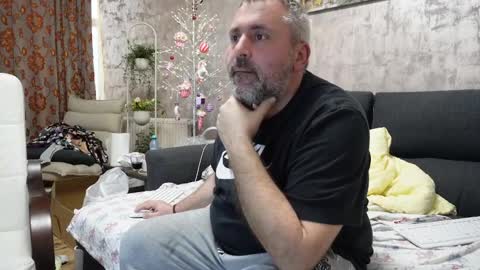 Snapshot of sexone25 chatting on 01.12.25 sexone25 online show from 01.12.25