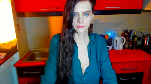 Snapshot of sexqueen1111 chatting on 05.23.26 sexqueen1111 online show from 05.23.26