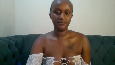 Snapshot of sexsy_sally chatting on 03.08.26 sexsysally online show from 03.08.26