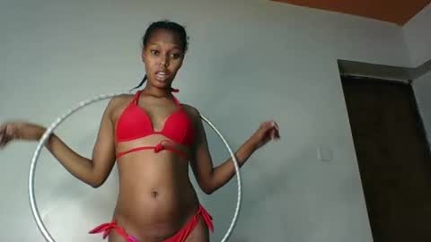 Snapshot of sexttiana_ebony chatting on 03.11.25 sexttiana_ebony online show from 03.11.25
