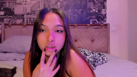 Snapshot of sexualmindset chatting on 04.22.26 Andrea online show from 04.22.26