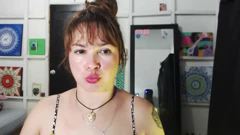 CHIARA   online show from 10.20.25