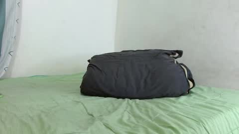 Snapshot of sexx_trip chatting on 01.13.25 Axel online show from 01.13.25