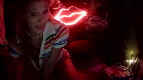 Leeah CloudZzz online show from 11.10.25