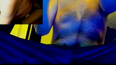 Snapshot of sexxme214 chatting on 10.28.25 sexxme214 online show from 10.28.25