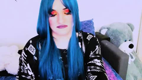 Snapshot of sexxx_queen chatting on 02.14.25 sexxx_queen online show from 02.14.25