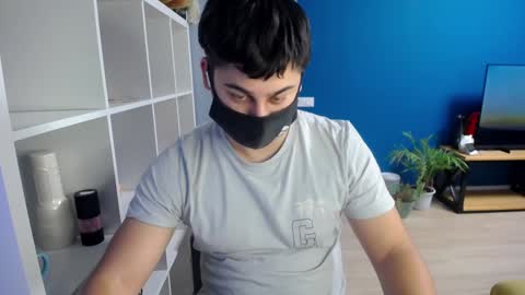 Snapshot of sexxxdickbig chatting on 01.26.25 Tommy online show from 01.26.25