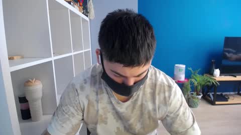 Snapshot of sexxxdickbig chatting on 02.14.25 Tommy online show from 02.14.25