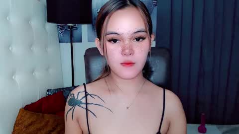 sexxxy_caroline online show from 12.15.24