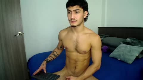 Snapshot of sexxxyjuan99 chatting on 05.19.26 JUAN online show from 05.19.26