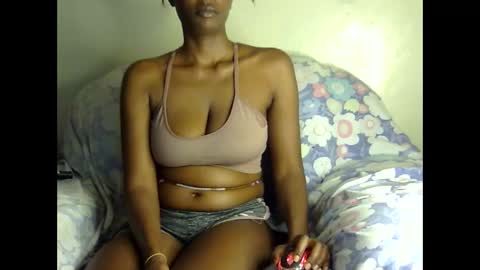 Snapshot of sexxy_boobiess chatting on 02.01.26 Natural boobs online show from 02.01.26