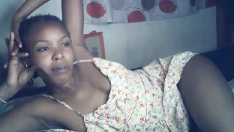 Snapshot of sexxy_curvy23 chatting on 01.15.26 sexxy_curvy23 online show from 01.15.26