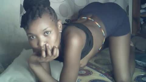 Snapshot of sexxy_curvy23 chatting on 02.17.26 sexxy_curvy23 online show from 02.17.26