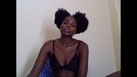 sexxy_liney online show from 02.25.25
