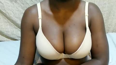 Snapshot of sexxy_maya1 chatting on 06.02.26 sexxy_maya1 online show from 06.02.26
