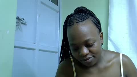 African Queen online show from 12.19.25