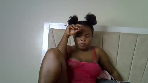 Snapshot of sexxyebony254 chatting on 01.05.26 sexxyebony254 online show from 01.05.26