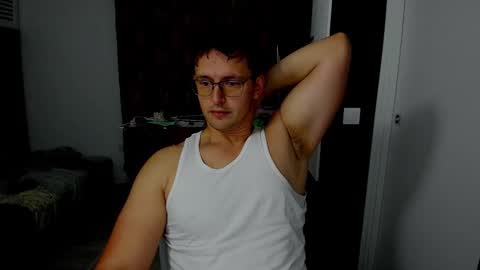 Sexxymuscles4U online show from 10.13.25