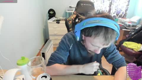 Snapshot of sexy432629 chatting on 01.04.25 evry tip help me to buy a new car 111-1111-111111 tk online show from 01.04.25