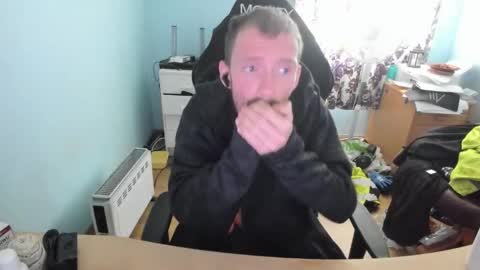 Snapshot of sexy432629 chatting on 09.16.25 evry tip help me to buy a new car 111-1111-111111 tk online show from 09.16.25