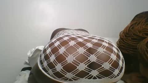 Snapshot of sexy__lips chatting on 01.30.25 Tina online show from 01.30.25