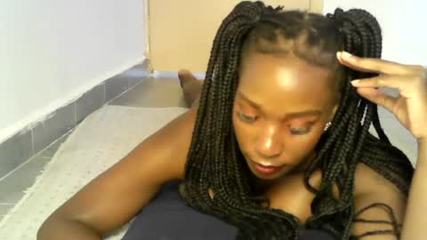 Snapshot of sexy_africana05 chatting on 07.14.26 sexy_africana05 online show from 07.14.26