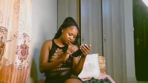 Ariana online show from 11.24.25