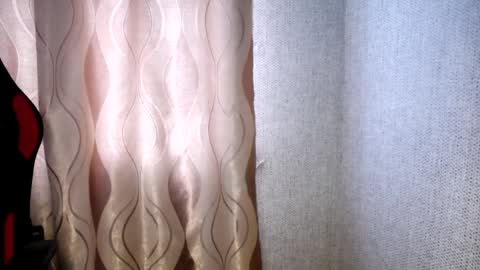 Jessica  Face only in pvt or in snapchat Dont ask more.... online show from 02.05.25