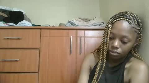 Snapshot of sexy_banny4 chatting on 03.28.26 sexy_banny4 online show from 03.28.26